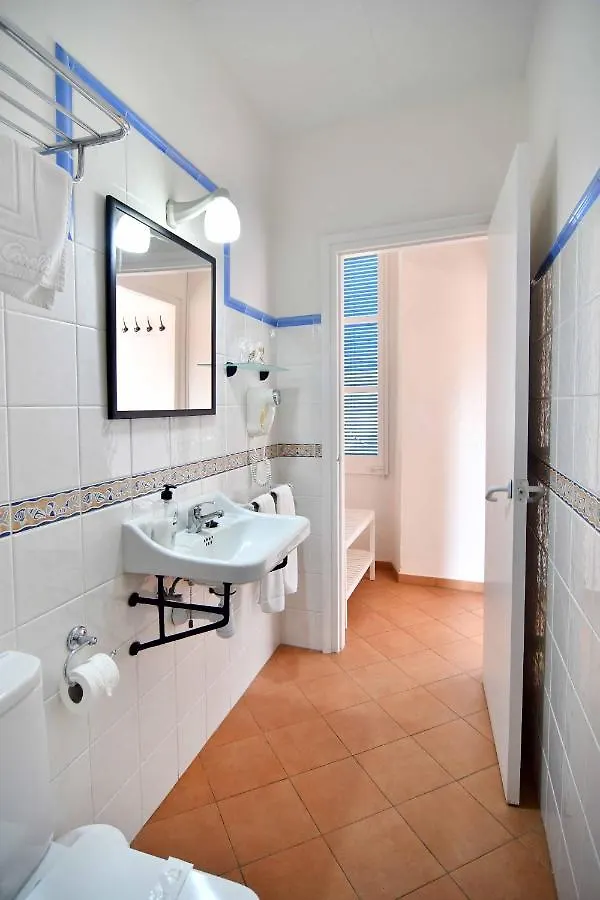 Guest house Hostal L'Estrella Palafrugell