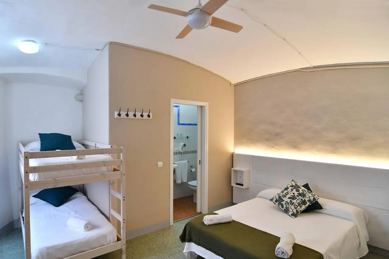 Guest house Hostal L'Estrella Palafrugell