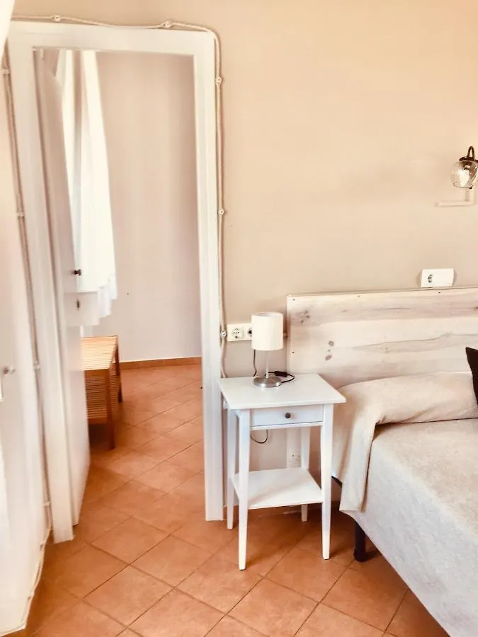 Guest house Hostal L'Estrella Palafrugell Spain